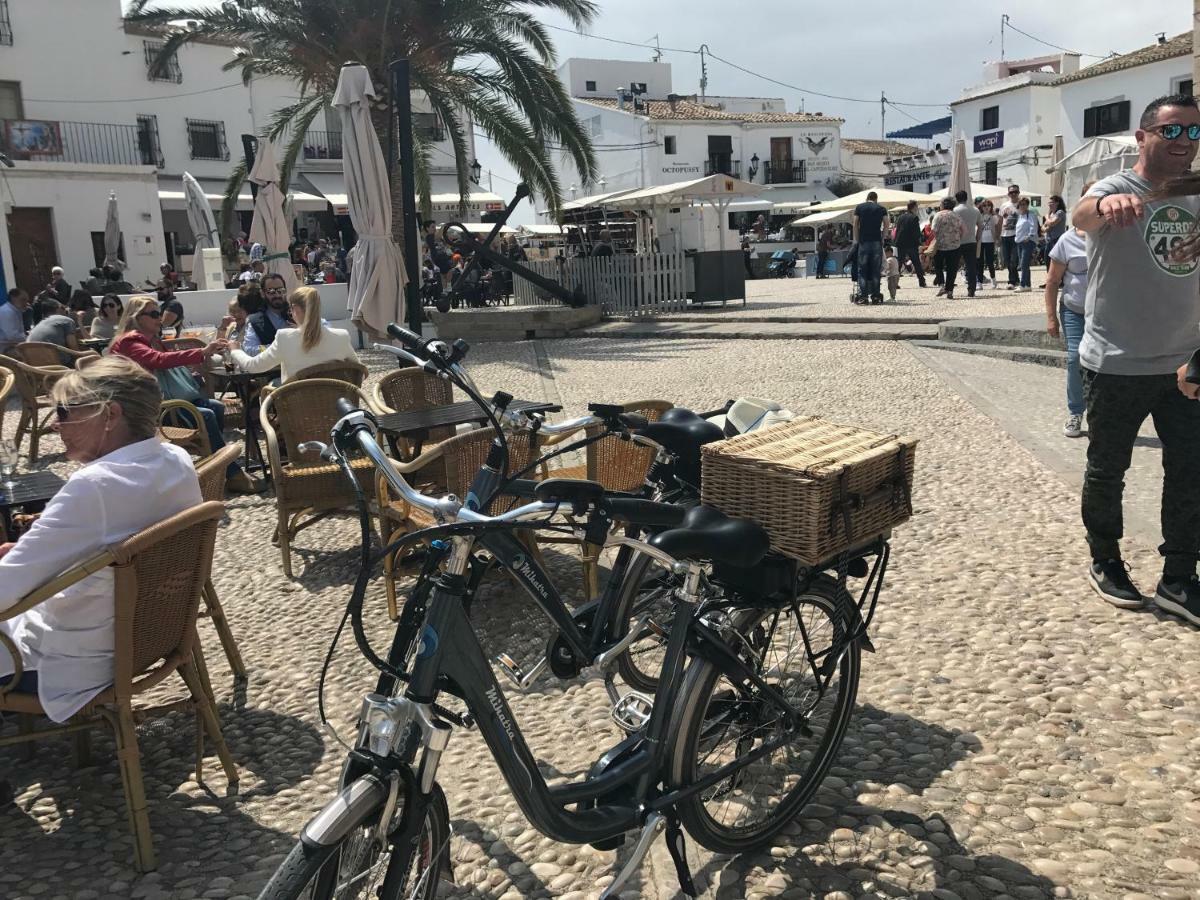 Altea, Callejeando Por Su Casco Antiguo. Exterior foto