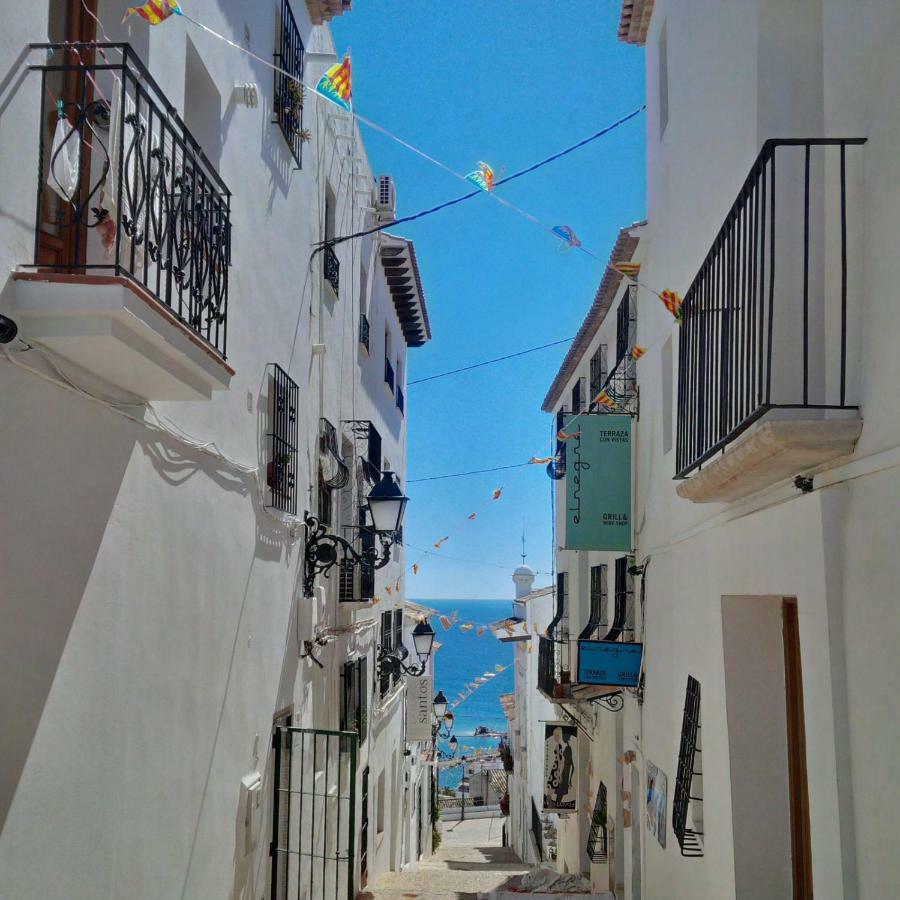 Altea, Callejeando Por Su Casco Antiguo. Exterior foto